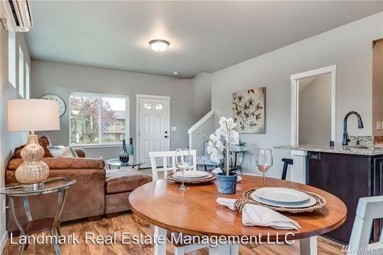1415 Texas St  1415-23 Texas St for Sale