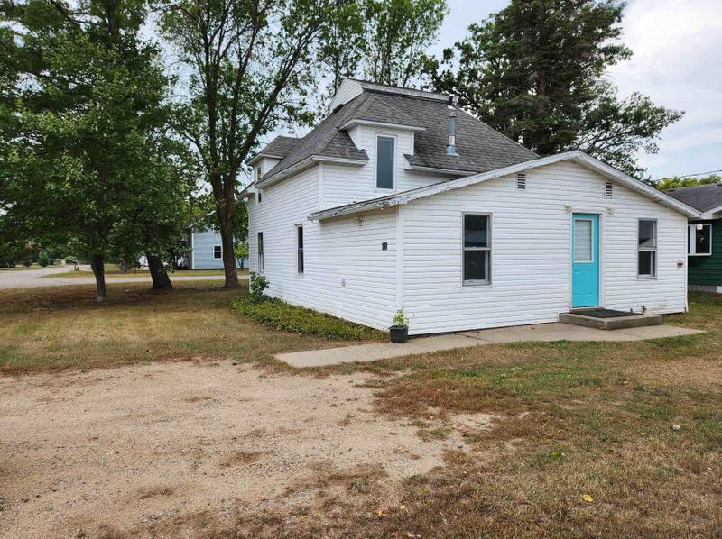 611 2nd St E, Park Rapids, MN 56470 - MLS 6427761 for Sale
