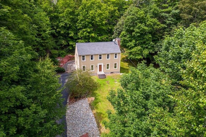 Sturbridge, Worcester County, MA House for sale Property ID: 417283401