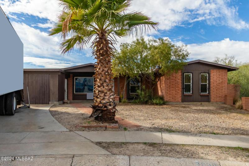 3980 W MANDARIN CIR, Tucson, AZ 85741 Single Family Residence For Sale  MLS# 22324045