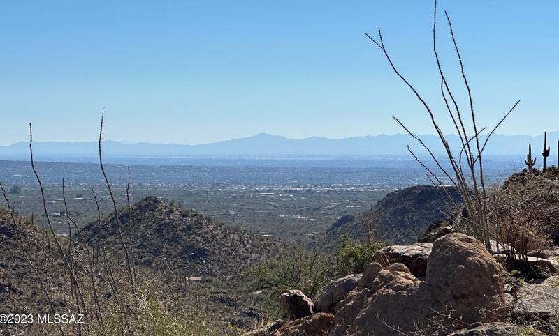 14320 Moongaze Dr #02, Marana, AZ 85658 - MLS 22324708 for Sale
