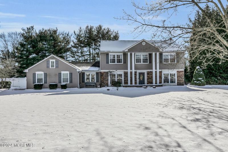 30 Dakarla Dr, Middletown, NJ 07748  MLS# 22402149 for Sale