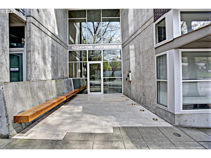 1234 SW 18TH AVE 311, Portland OR 97205 for Sale