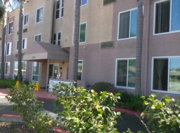 South Bay-Co-Op Apartments - 4716 W 153rd Pl - Lawndale, CA Apartments for Rent