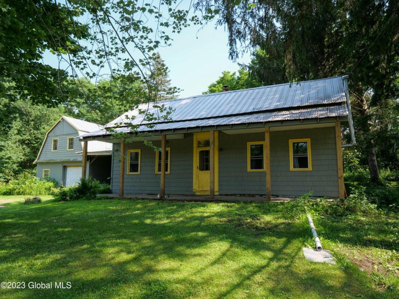 1064 W GALWAY RD, Hagaman, NY 12086 Single Family Residence For Sale  MLS# 202320832