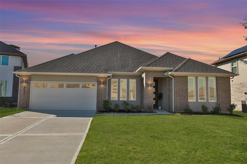 13309 Bear Creek Ct, Conroe, TX 77384 for Sale