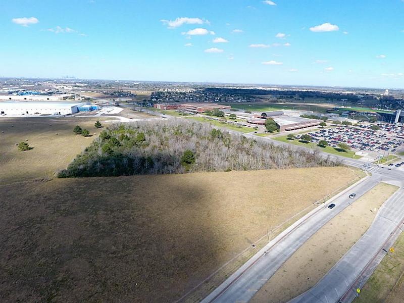 2808 HWY 35, Pearland, TX 77581 for Sale