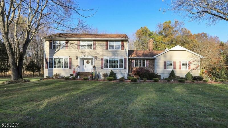 3 LENAPE TRL, Warren Twp. NJ 07059 Single Family Residence For Sale  MLS# 3874189