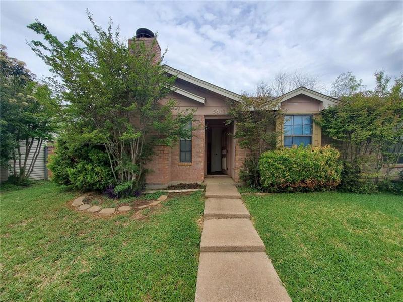 5611 Hearthwood Ct, Arlington, TX 76016 for Sale