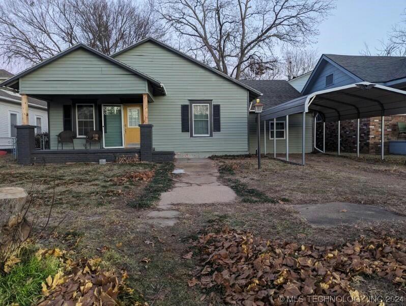 604 4TH AVENUE, Durant, OK 74701 Single Family Residence For Sale  MLS# 2401640