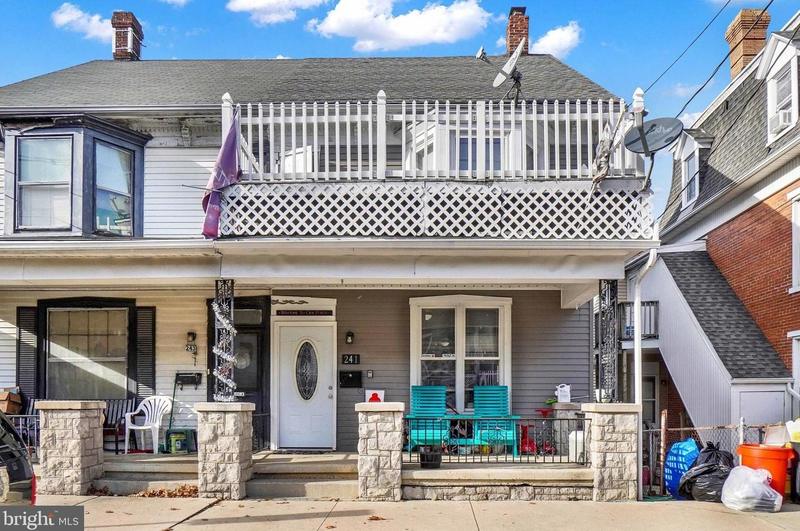 241 W Broadway, Red Lion, PA 17356 - MLS PAYK2052624 for Sale