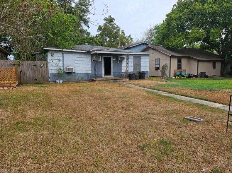 1411 W 5th St, Freeport, TX 77541 - MLS 61598580 for Sale
