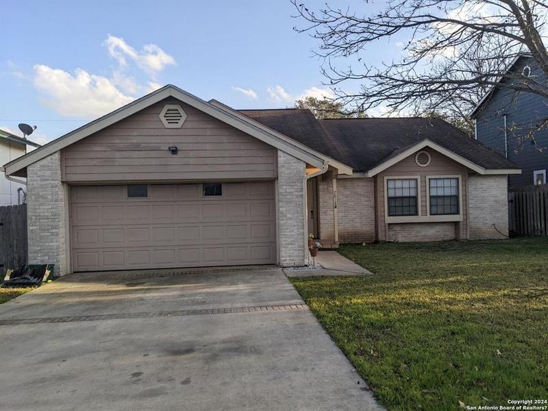 7812 TRUMBAL, Live Oak, TX 78233-2650 for Sale