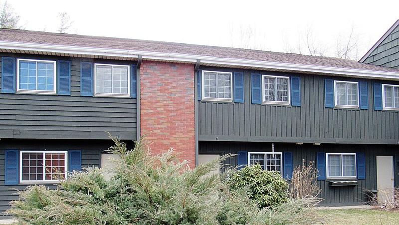 1 Bedroom  Townhouse Road Apartments for Sale