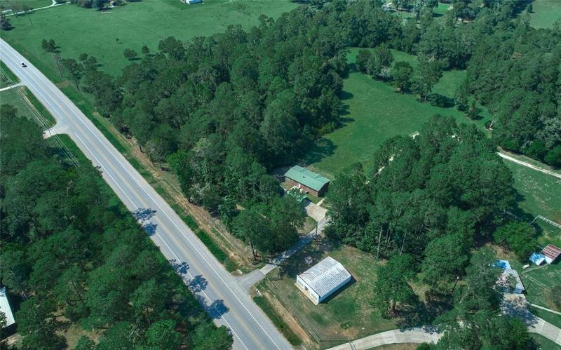 717 State Hwy 150 W, Willis, TX 77378 for Sale