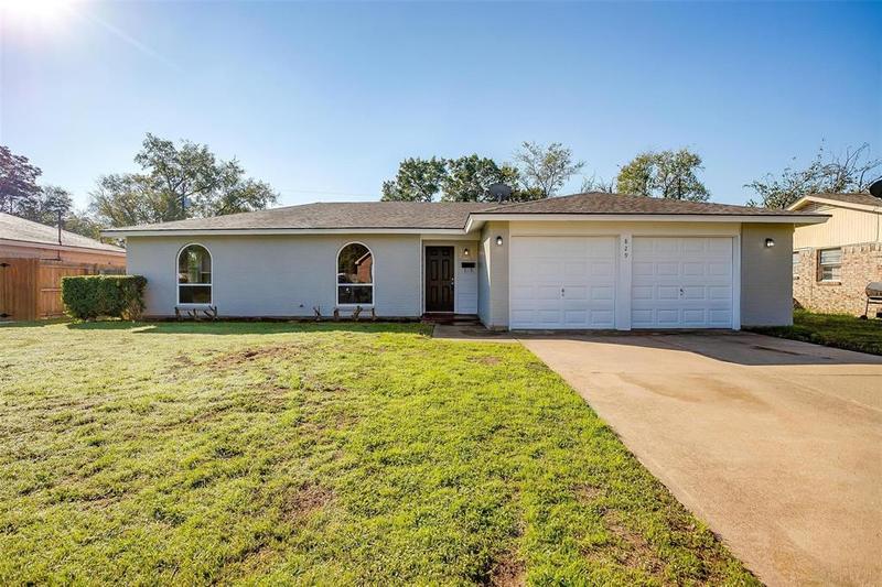 829 Coury Rd, Everman, TX 76140 for Sale