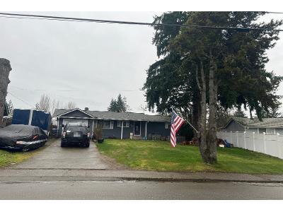 Lincoln Ave SE for Sale