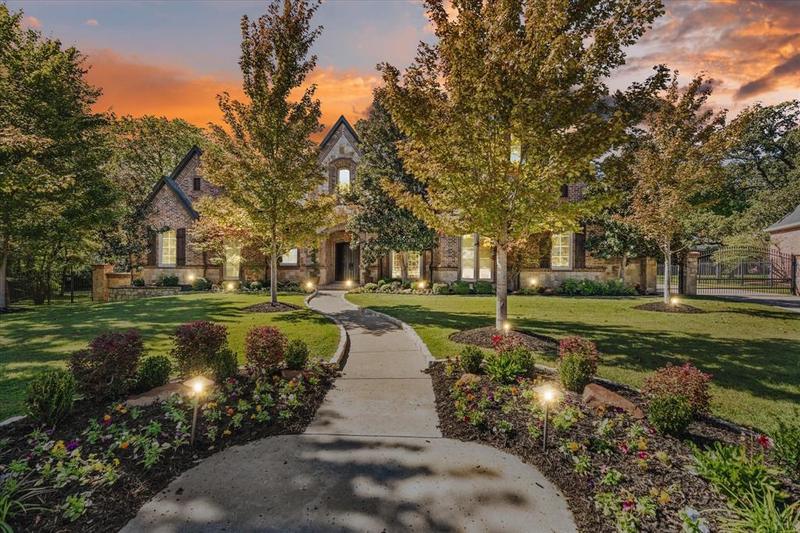 1403 Oak Knoll Dr, Colleyville, TX 76034 for Sale