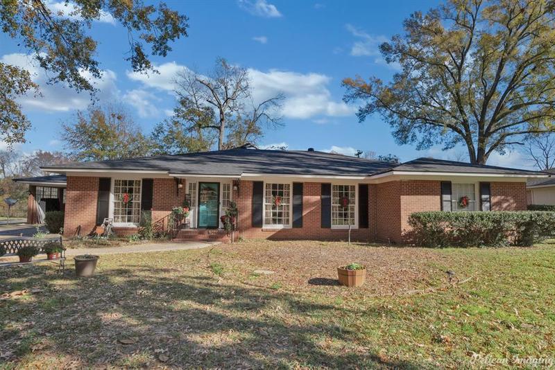 4503 Gilbert Dr, Shreveport, LA 71106 for Sale