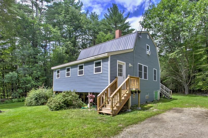 140 Main St, West Paris, ME 04289 - MLS 1571059 for Sale