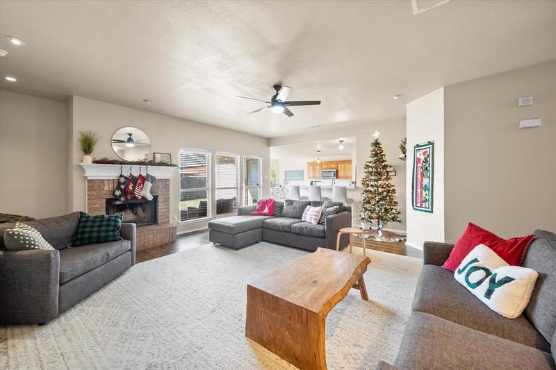 1601 Cancun Dr, Mansfield, TX 76063 for Sale