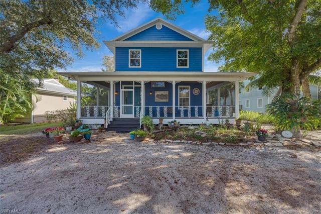 1171 Mockingbird Ln, Naples, FL 34104  MLS# 223075898 for Sale