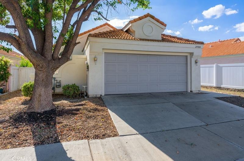 29905 Fernleaf Dr, Menifee, CA 92584 - MLS PW23203176 for Sale
