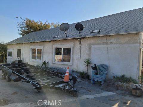 2940 S Elm Ave, Fresno, CA 93706  MLS# FR24003187 for Sale