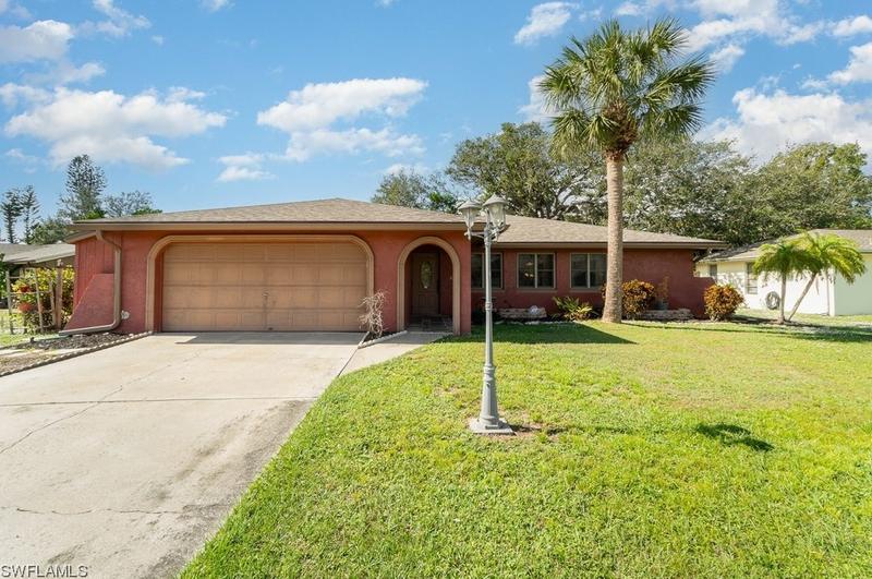 6436 Adelphi Cir, Fort Myers, FL 33919 - MLS 223084651 for Sale