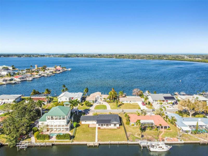 5124 BAY STATE RD, PALMETTO, FL 34221 Single Family Residence For Sale  MLS# A4576567