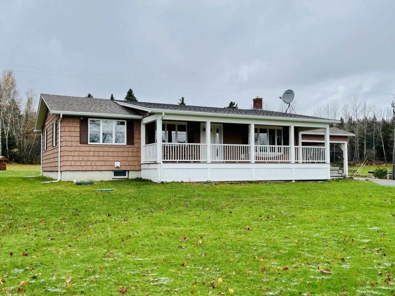 819 FISH POND RD, Columbia, NH 03576 Single Family Residence For Sale  MLS# 4977329