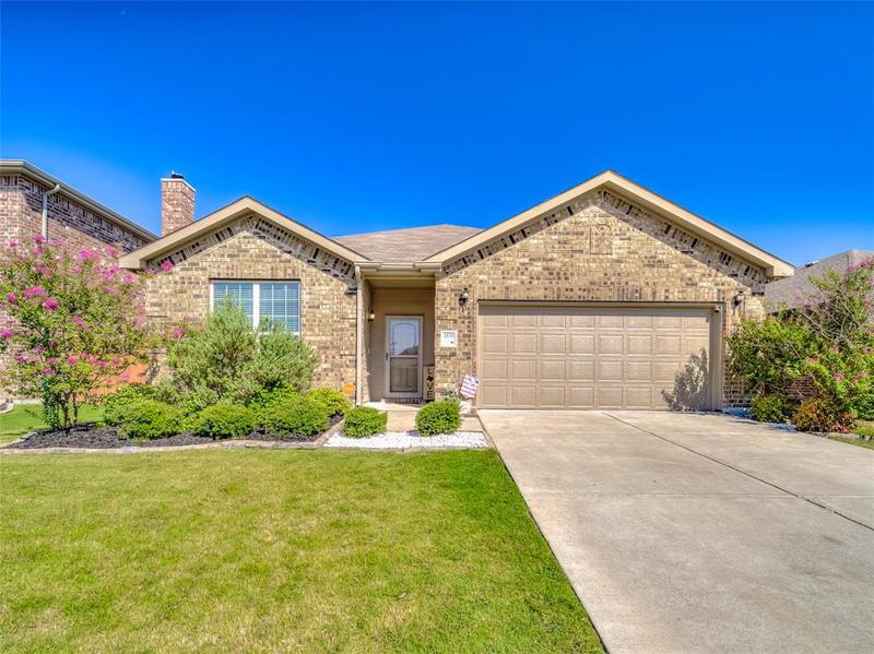 2133 Brenham Dr, Heartland, TX 75126 for Sale