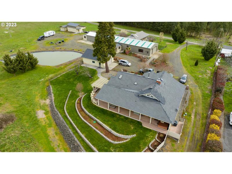 6561 LOOKINGGLASS RD, Roseburg OR 97471 for Sale