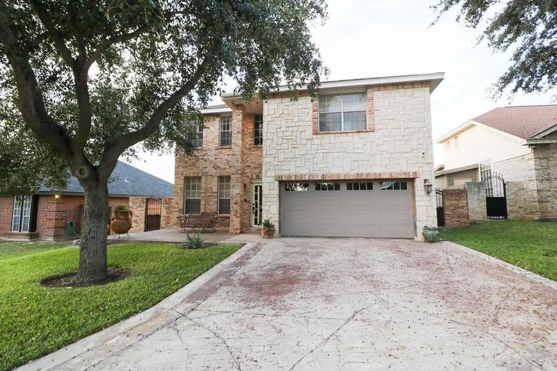 1250 Longhorn Dr, laredo, TX 78045 for Sale