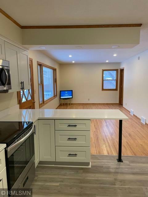 8910 N SHORE TRL N, Forest Lake, MN 55025 Single Family Residence For Sale  MLS# 6477024