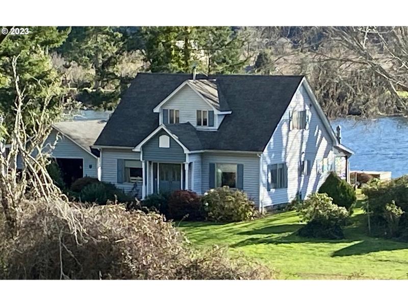 8130 HIGHWAY 126, Florence OR 97439 for Sale