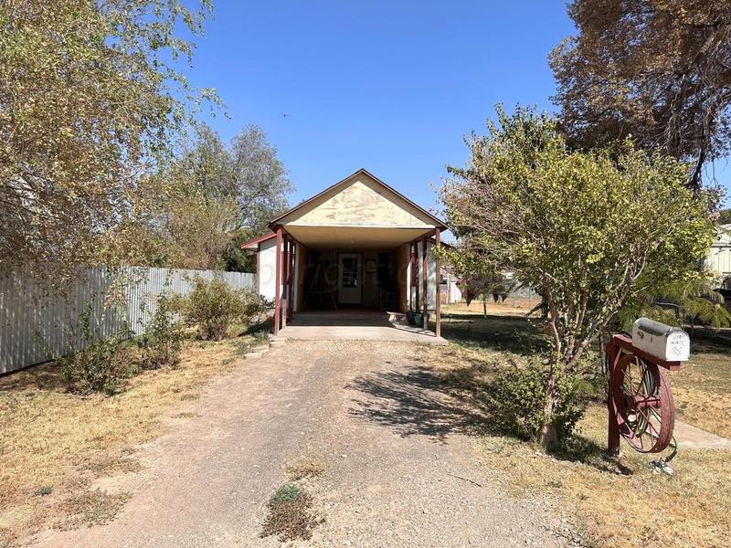 402 6th Street, Dimmitt, TX 79027 for Sale