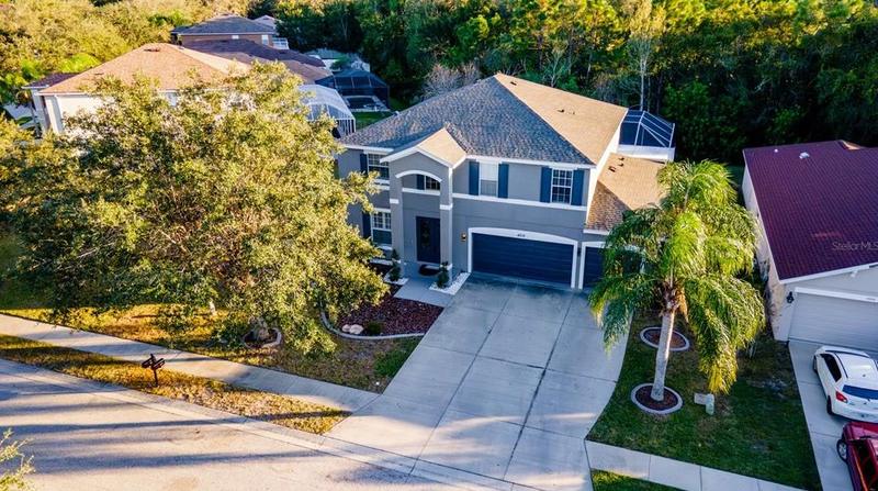 4012 61st Dr E, Bradenton, FL 34203 - MLS A4588456 for Sale