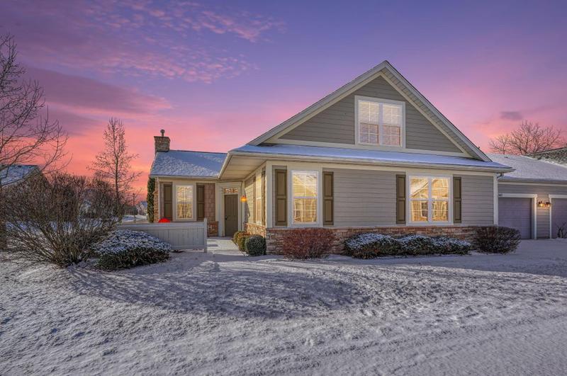 5243 Hayden Woods Ln #18, Hilliard, OH 43026 - MLS 224000420 for Sale