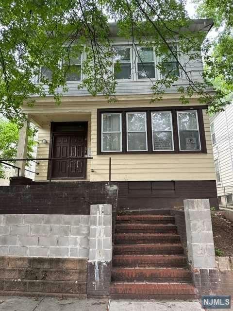 41 COLUMBIA AVE APT 43, Newark, NJ 07106 Multi Family For Sale  MLS# 24000422