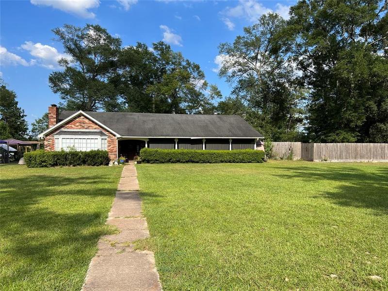 11369 Crockett Martin Rd, Conroe, TX 77306 for Sale