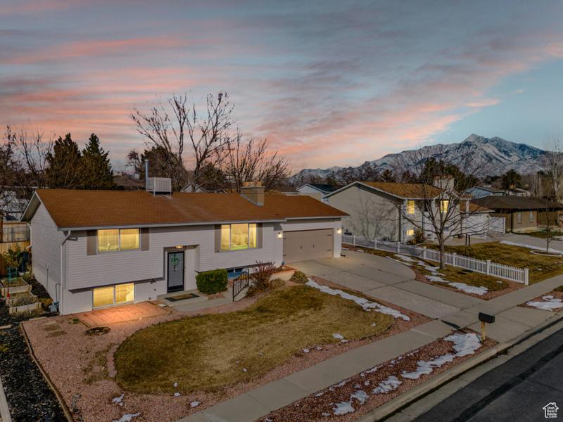 797 E SPRUCE MESA WAY, Sandy, UT 84094 Single Family Residence For Sale  MLS# 1976728