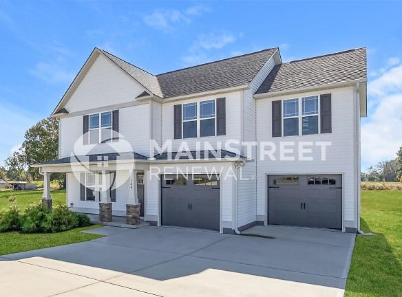 124 Agriculture St - Benson, NC 27504 - Home For Rent