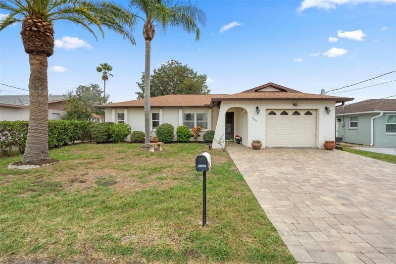 13800 VICTOR AVE, HUDSON, FL 34667 Single Family Residence For Sale  MLS# A4589322