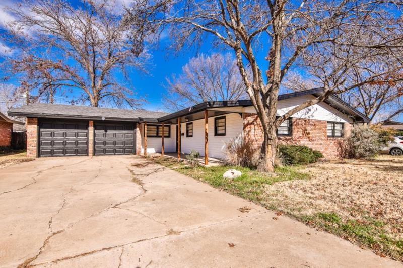 3014 56th Street, Lubbock, TX 79413 for Sale