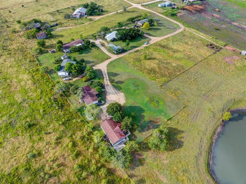 83 Roots Rd, Martindale, TX 78655 for Sale