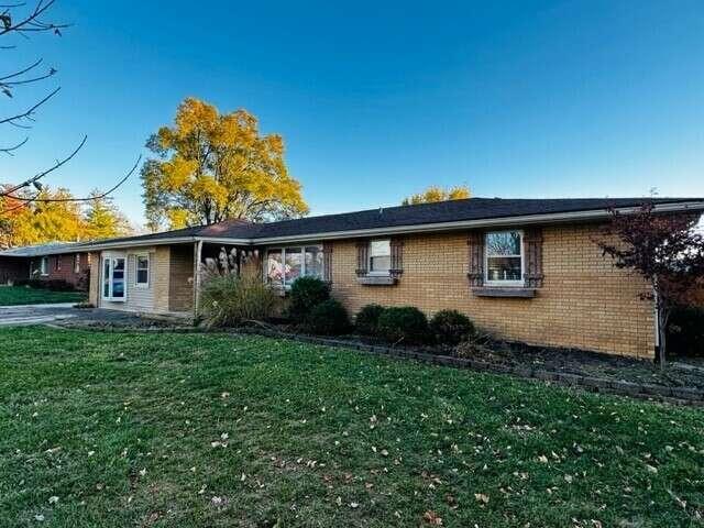 717 Amber Court, Anderson, IN 46012  620782047 for Sale