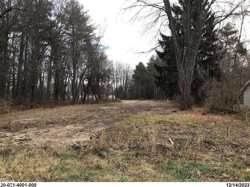4252 Parker, Fort Gratiot, MI 48059  621100334 for Sale