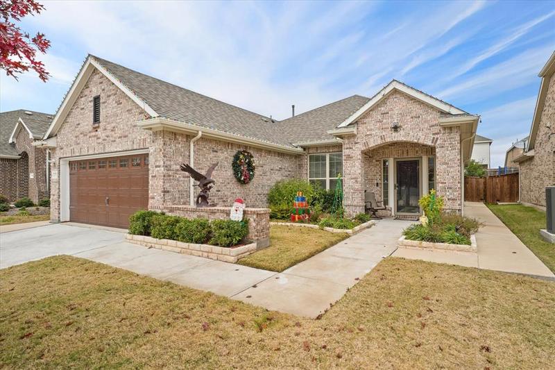 1572 Cedar Crest Dr, Forney, TX 75126 for Sale