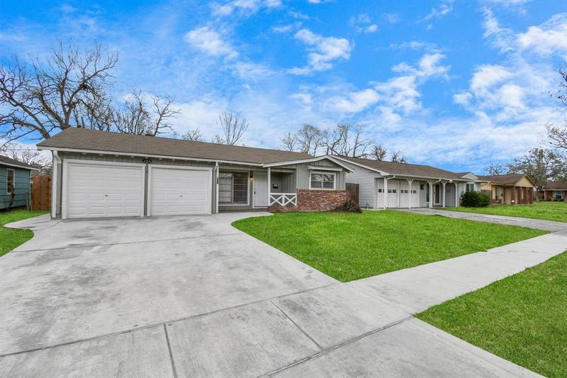 511 Sulphur St, Houston, TX 77034 for Sale